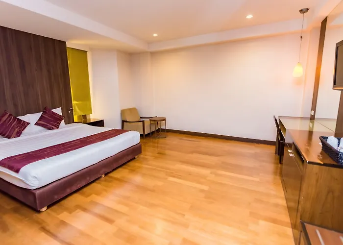 Bally Silom 曼谷
