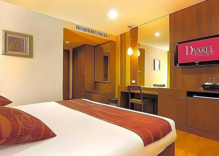Bally Silom 3*